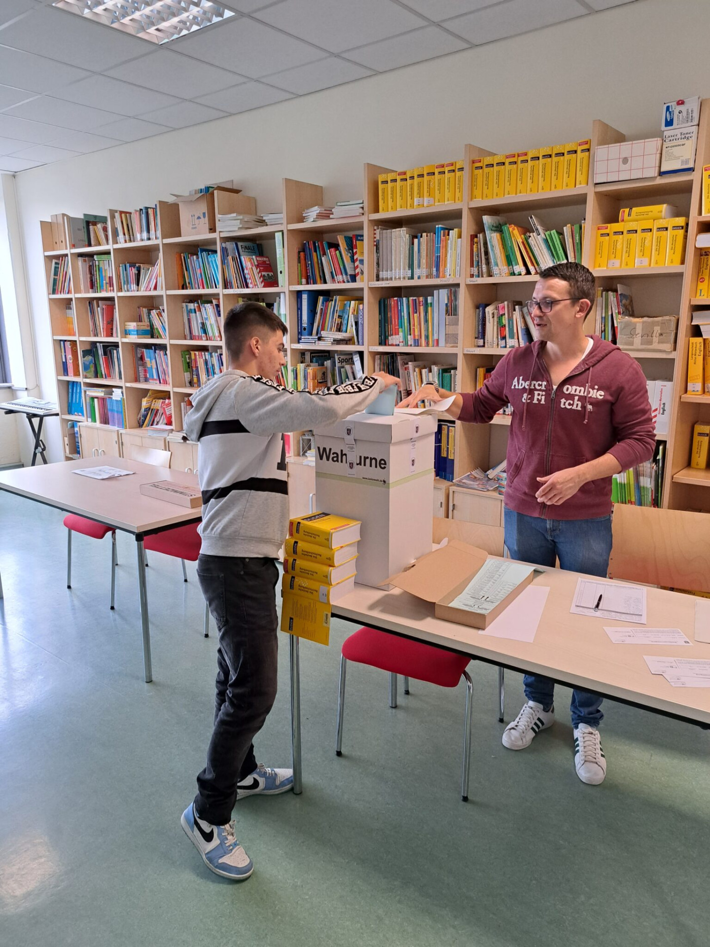 Wahlurne 3